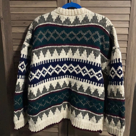 Sumag  Maki - Women’s Vintage 100 Percent Wool Sweater - Picture 4 of 5